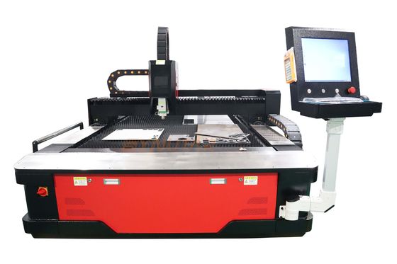 1.5KW/2KW/3KW/4KW/6KW 1500*3000mm Werkplek Lasersnijmachine voor glasvezelsysteem